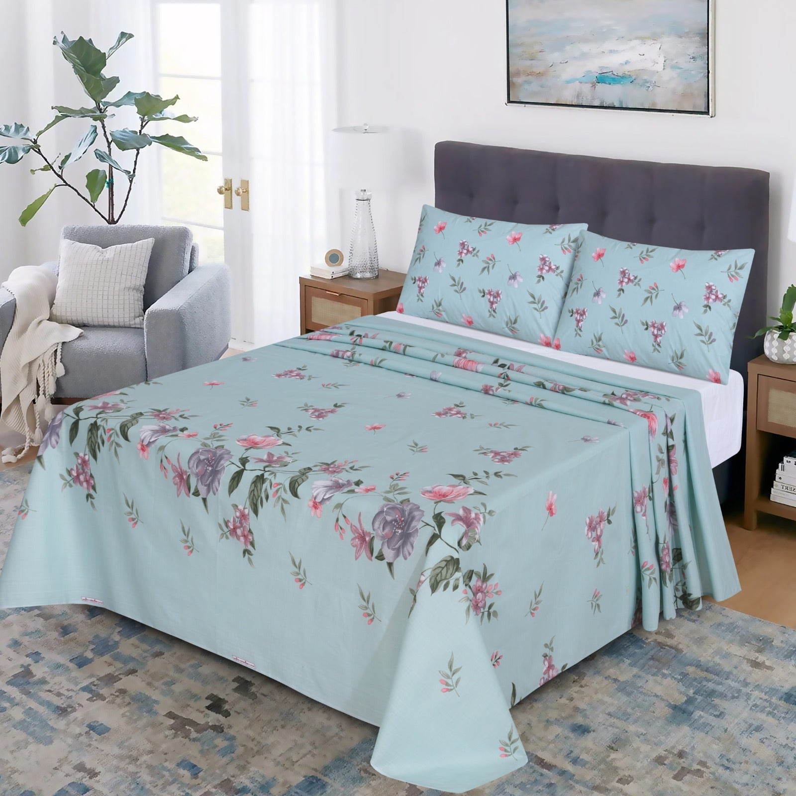 Floral Accent poly cotton bedsheet
