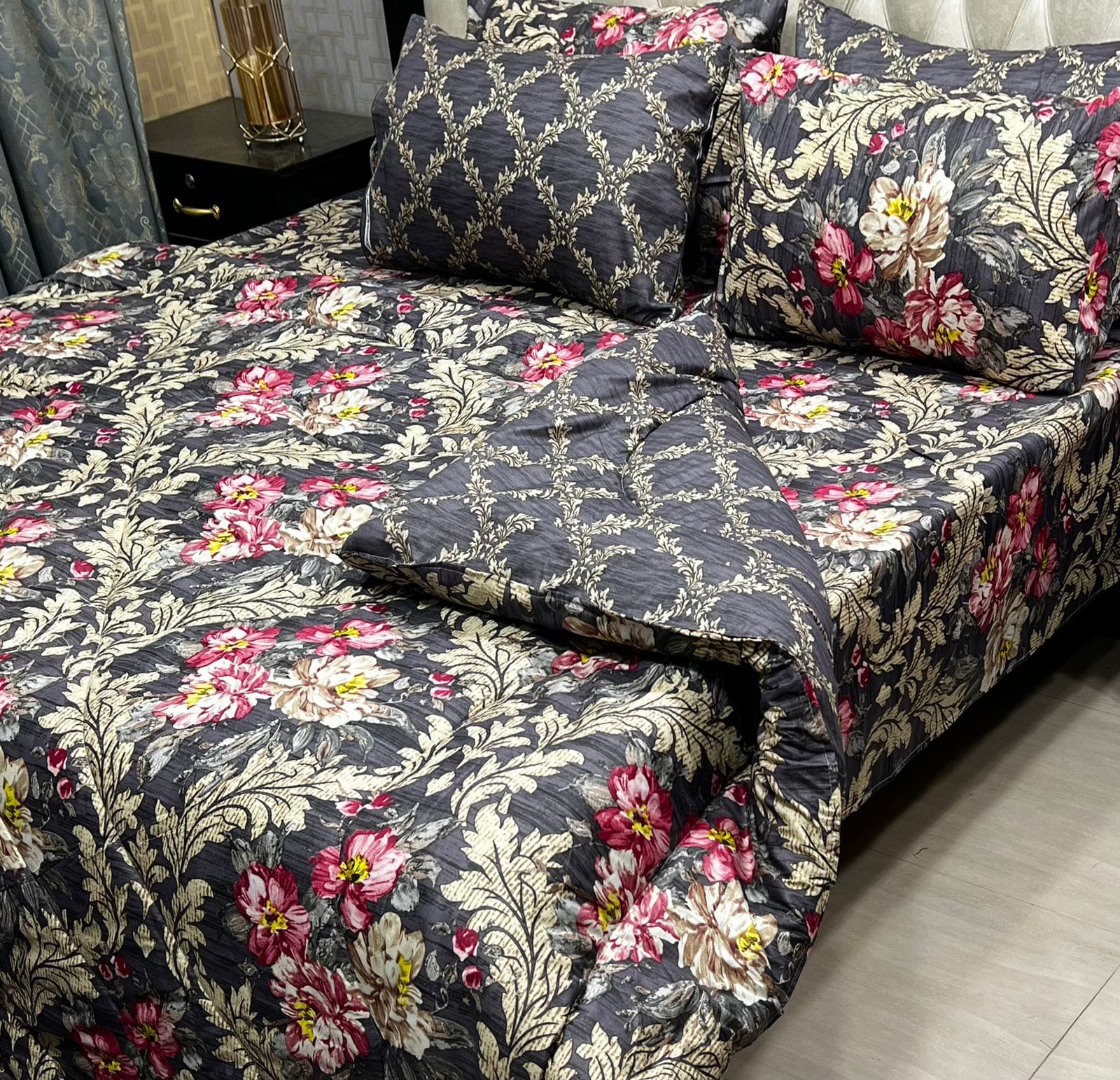 ASHEN FLORAL RAZAI SET 6 PCS