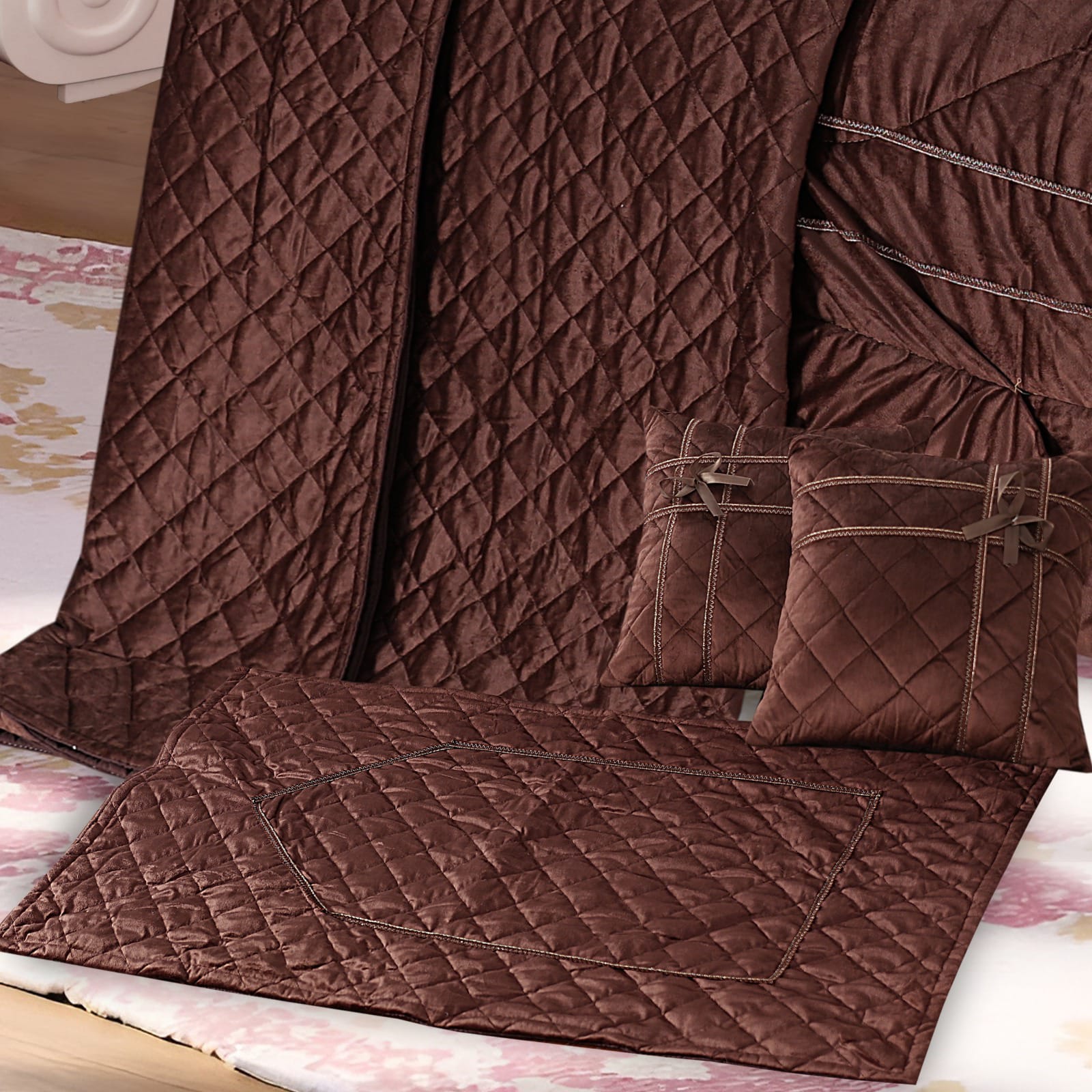 Velvet 14 Pcs Razai Set