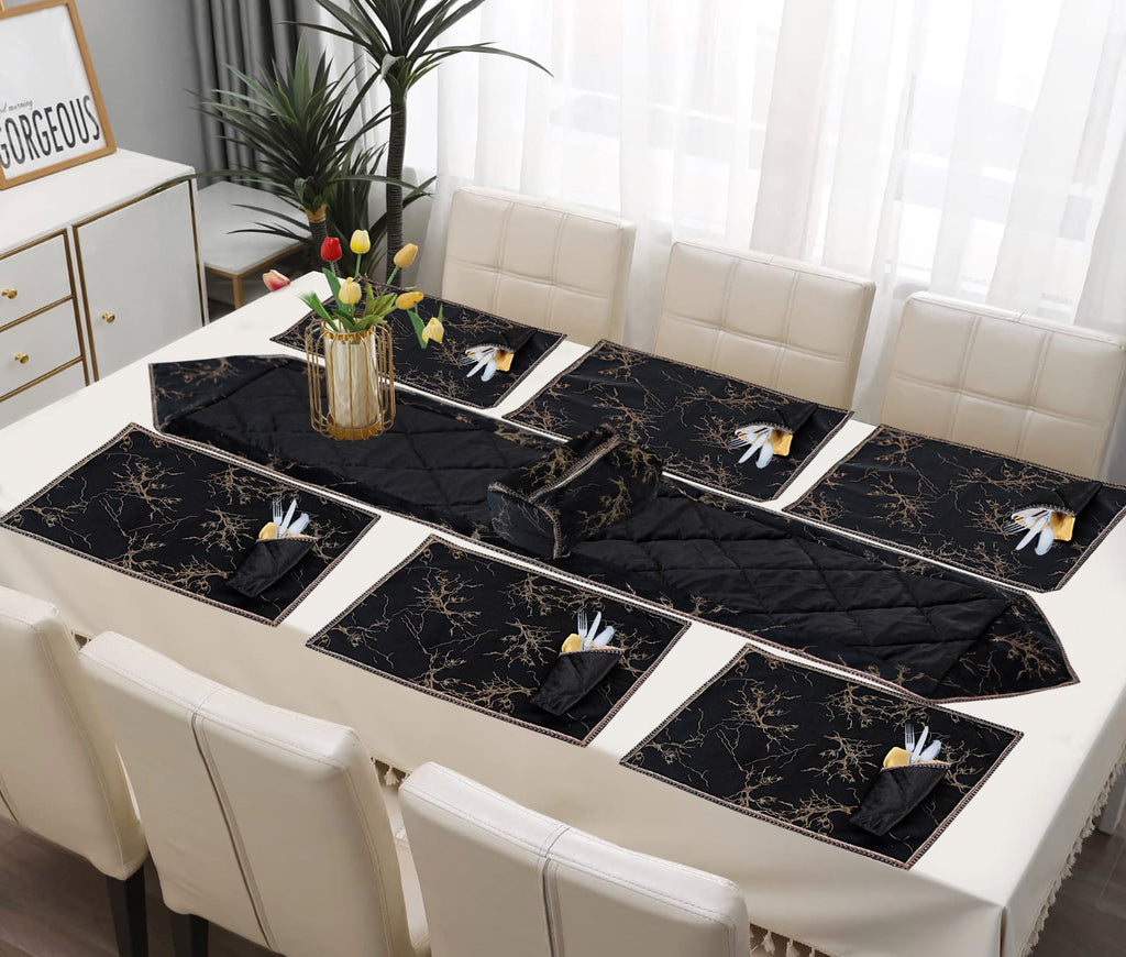 BLACK TABLE MATS