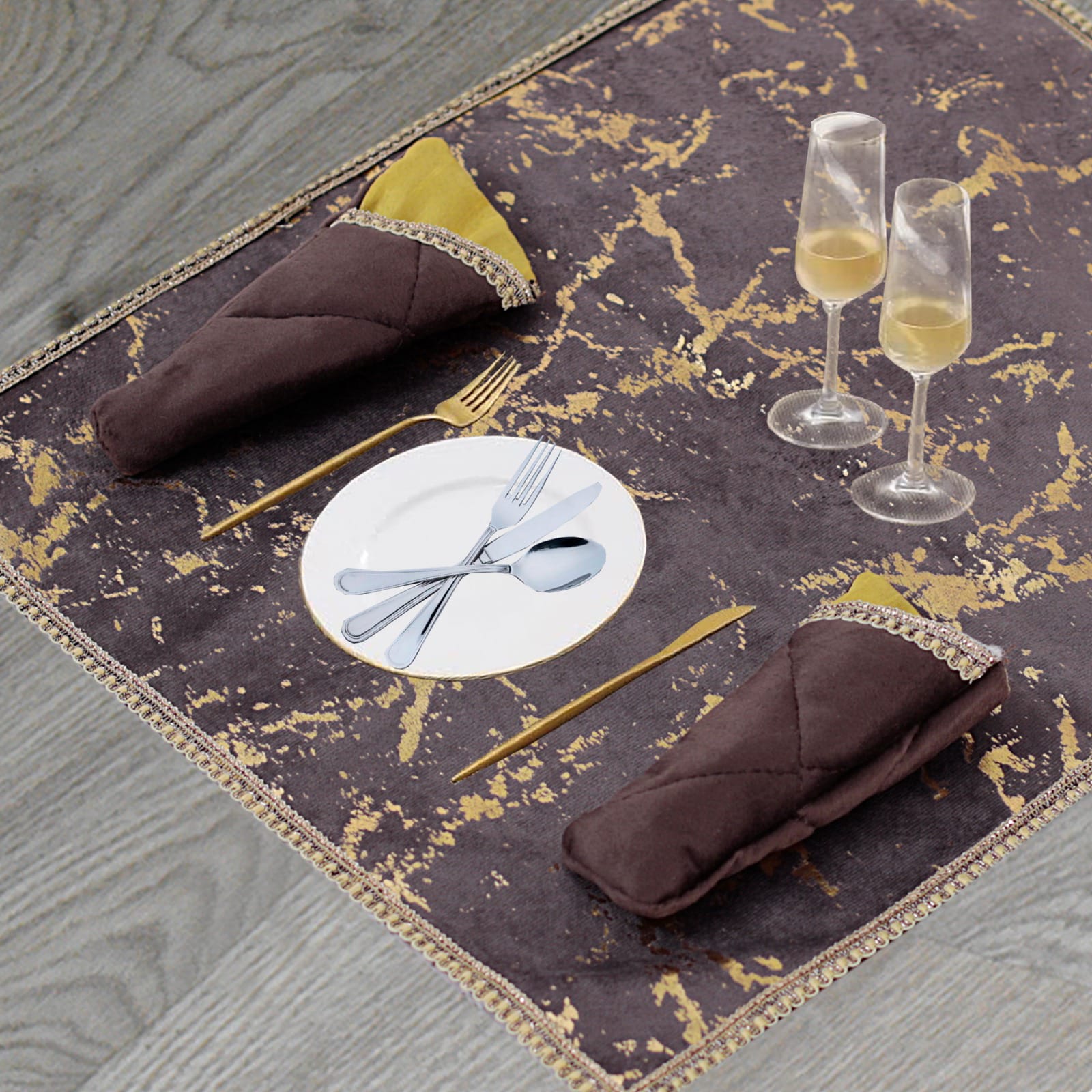 BROWN TABLE MATS