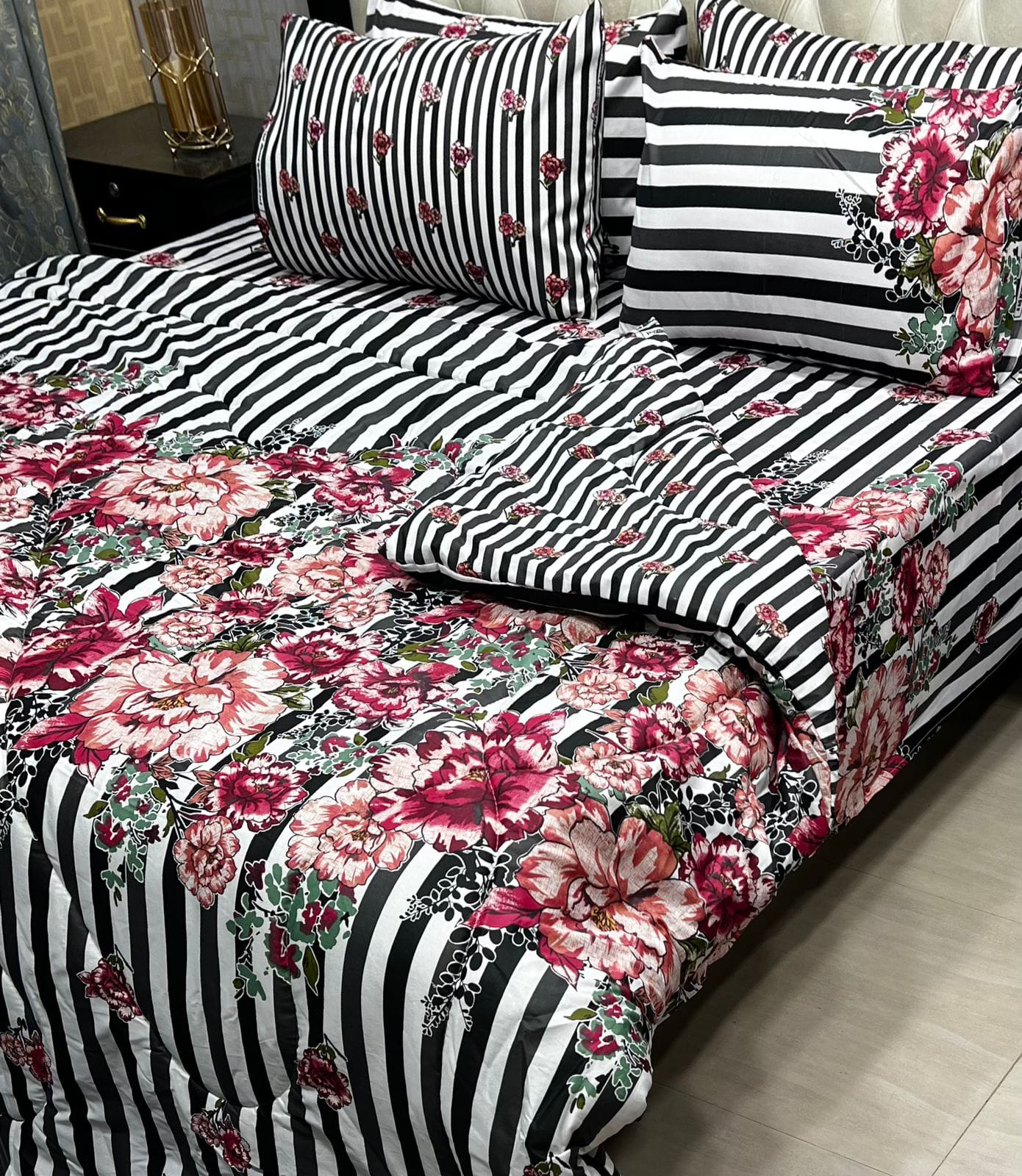 ROSE GARDEN STRIPE RAZAI SET 6 PCS