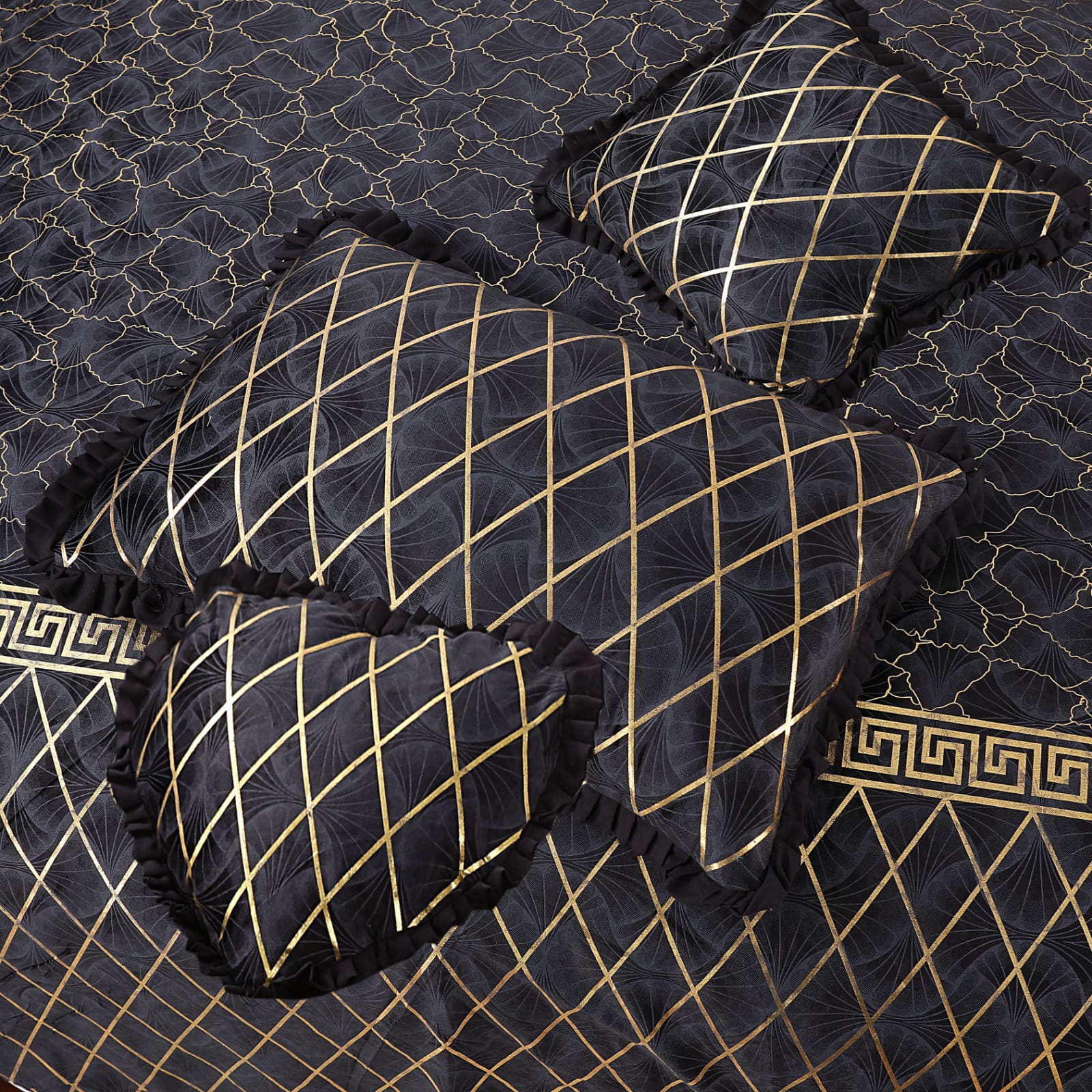 FANCY BEDSHEET 5 Pcs